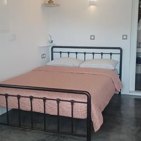 Hatzanario Apeiranthos Vakantiehuis *