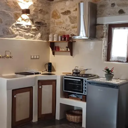 Сasa de vacaciones Hatzanario Apeiranthos Apérathos